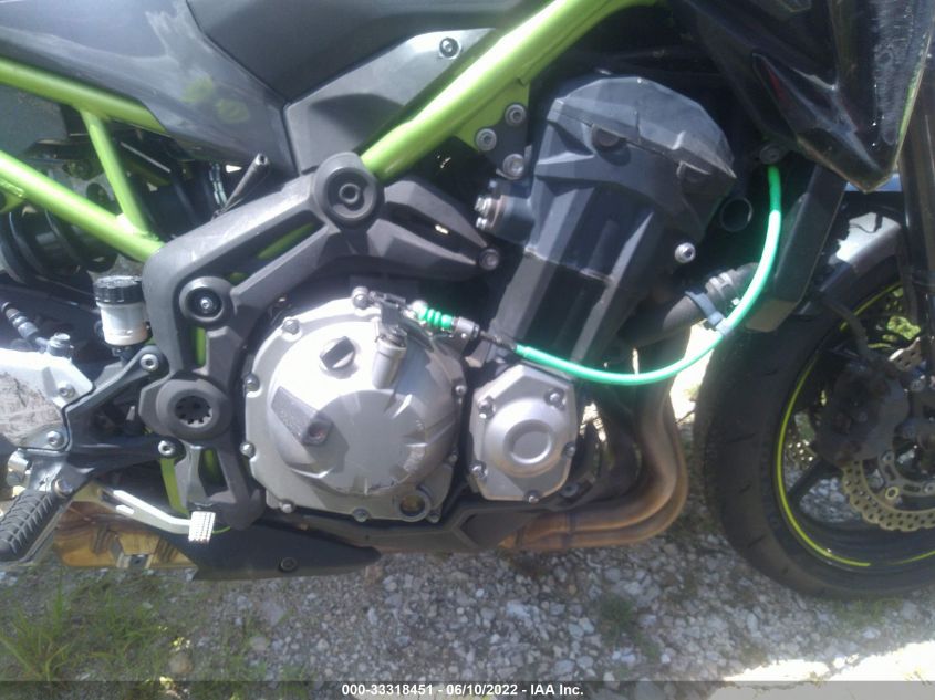 2017 KAWASAKI ZR900 - JKAZR2A1XHDA18894
