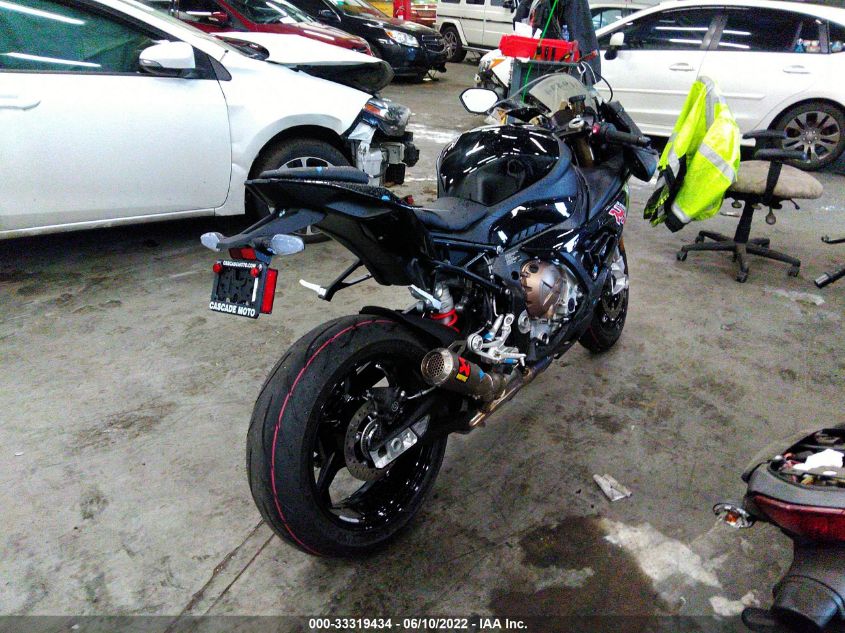 2022 BMW S 1000 RR WB10E230XN6F65983