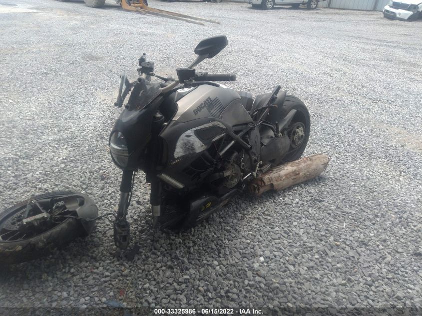 2014 DUCATI DIAVEL ZDM13BLW5EB016802