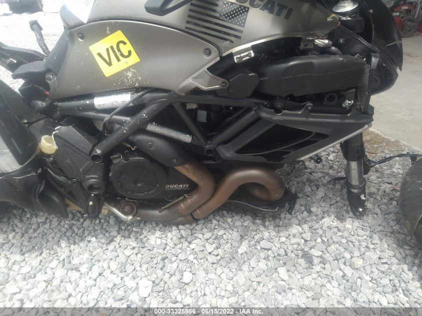2014 DUCATI DIAVEL ZDM13BLW5EB016802