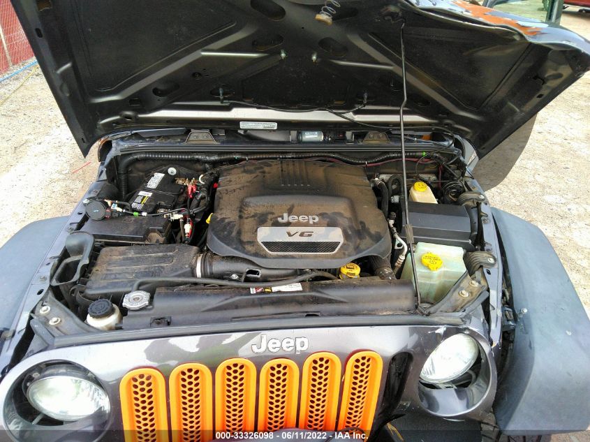 2014 JEEP WRANGLER UNLIMITED SPORT 1C4BJWDG5EL251750