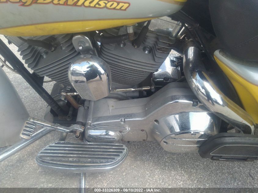 2005 HARLEY-DAVIDSON FLHTCSE2 1HD1PKE165Y955194