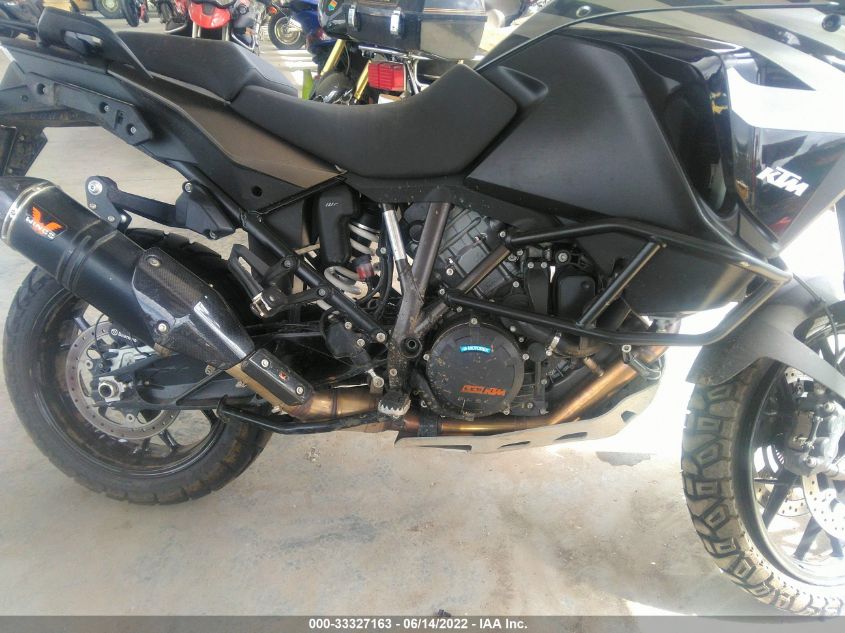 2019 KTM 1290 SUPER ADVENTURE S VBKV79402KM915779