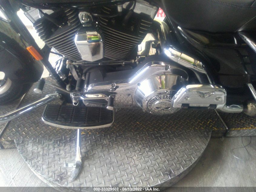 2005 HARLEY-DAVIDSON FLHTPI 1HD1FMW115Y613133
