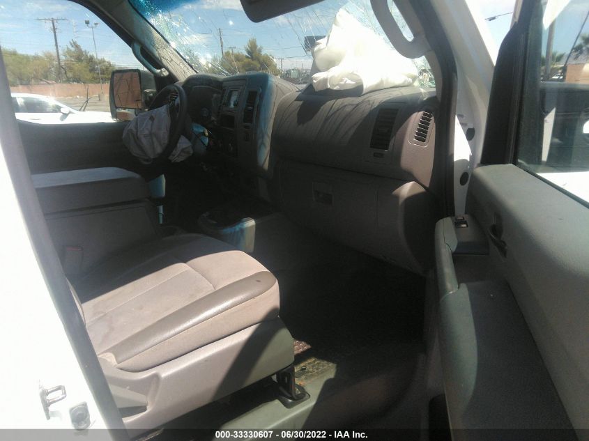 2014 NISSAN NV SV 1N6AF0LY8EN102626