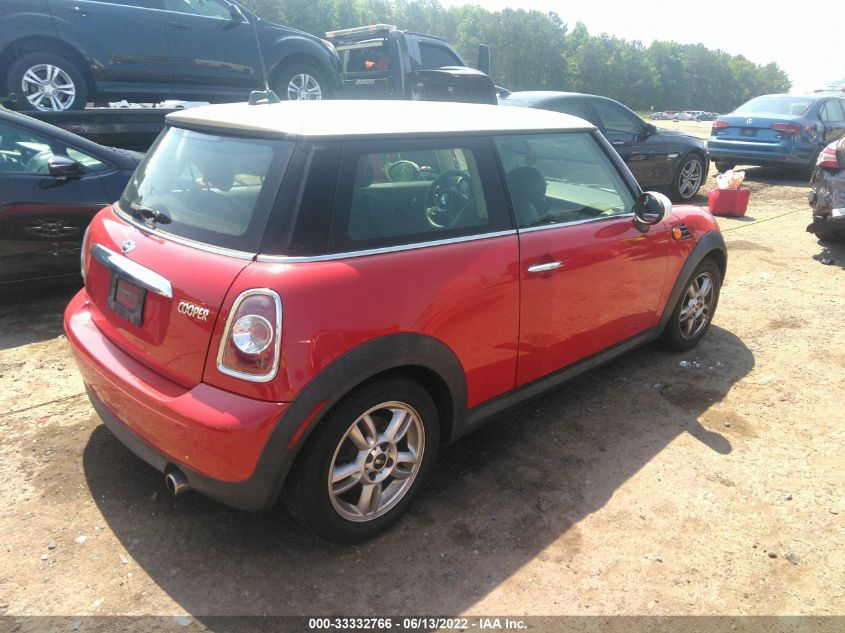 2013 MINI COOPER HARDTOP WMWSU3C57DT687999