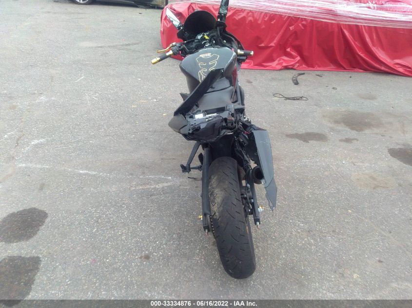 2021 YAMAHA YZFR3 A MH3RH18YXMK007968
