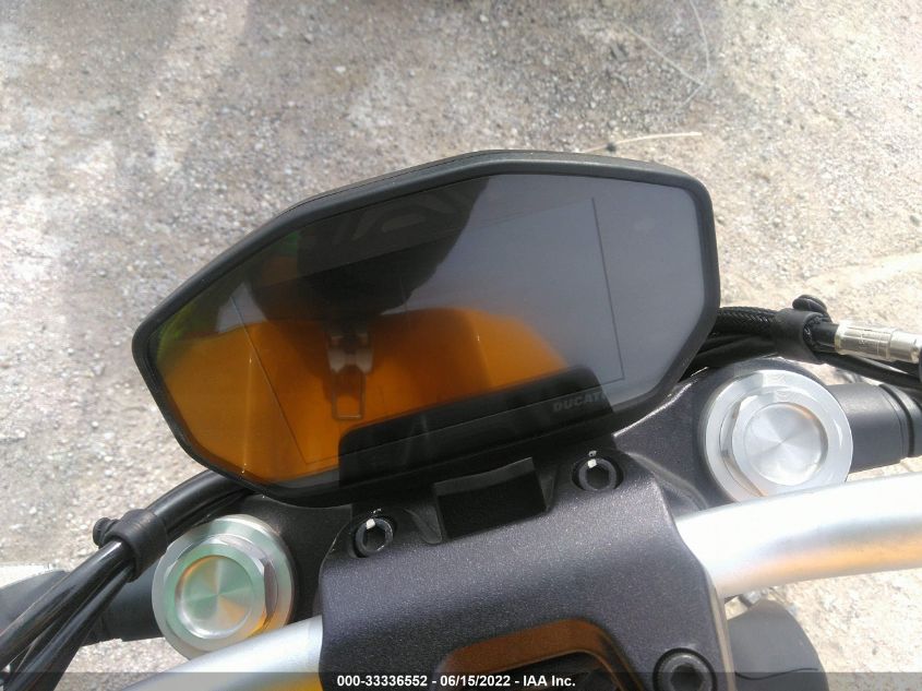 2018 DUCATI MONSTER 821 ZDMMACLS6JB003041
