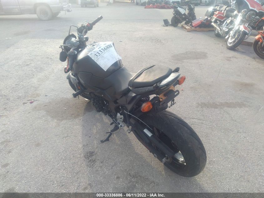 2015 SUZUKI GSX-S750 JS1GR7NA6F2102473