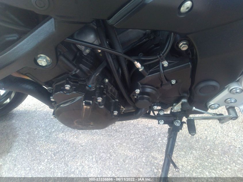 2015 SUZUKI GSX-S750 JS1GR7NA6F2102473