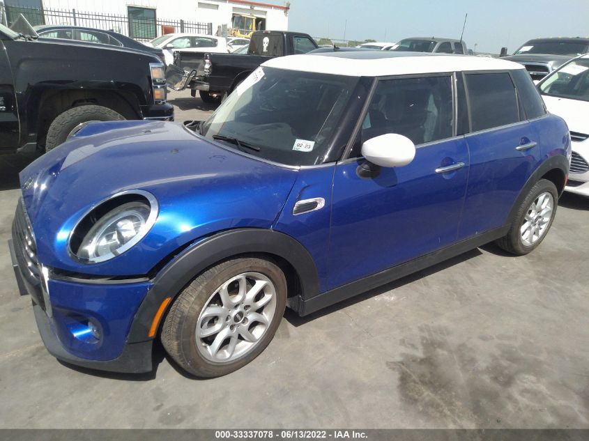 2021 MINI HARDTOP 4 DOOR COOPER WMWXU7C04M2P33070