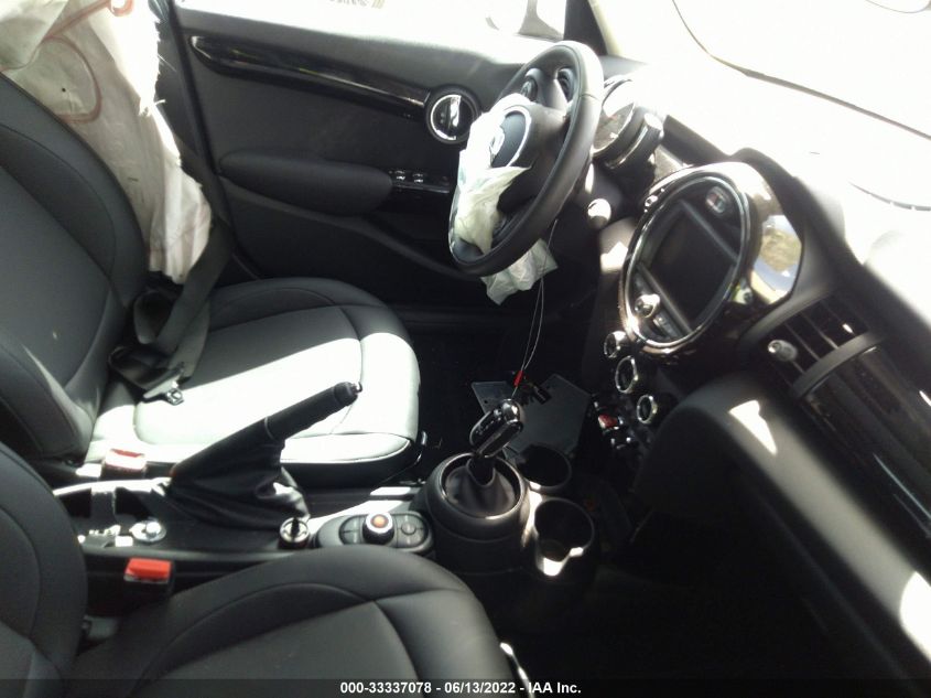 2021 MINI HARDTOP 4 DOOR COOPER WMWXU7C04M2P33070