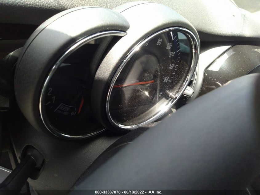 2021 MINI HARDTOP 4 DOOR COOPER WMWXU7C04M2P33070