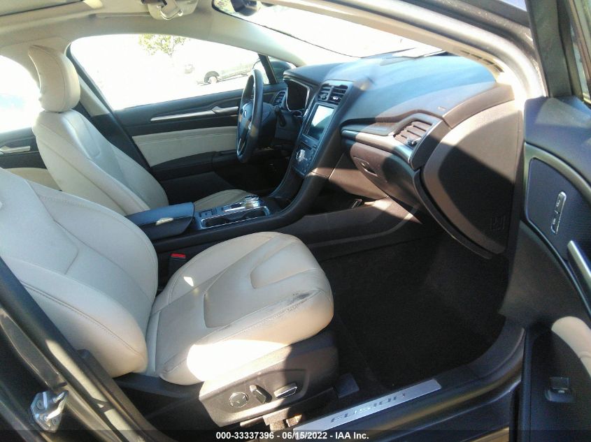 2017 FORD FUSION ENERGI TITANIUM/PLATINUM 3FA6P0SUXHR238929