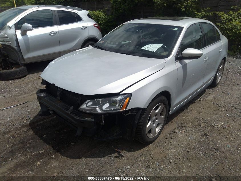 2013 VOLKSWAGEN GLI AUTOBAHN 3VW467AJ1DM248368