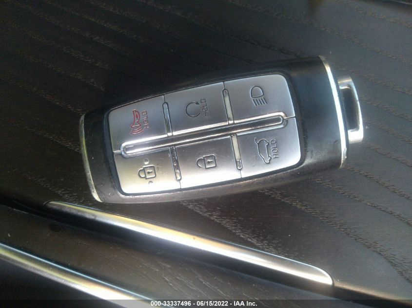 2021 GENESIS GV80 KMUHCESC5MU039029