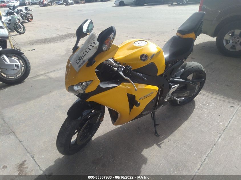 2008 HONDA CBR1000 RR JH2SC59048M004113