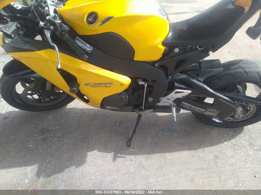 2008 HONDA CBR1000 RR JH2SC59048M004113