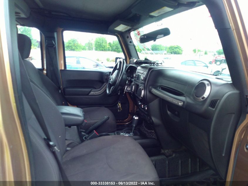 2015 JEEP WRANGLER UNLIMITED SPORT 1C4BJWDG5FL650465