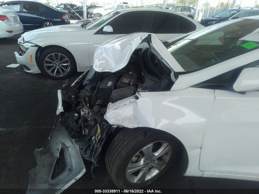 2013 HYUNDAI ELANTRA COUPE GS PZEV KMHDH6AE9DU013976