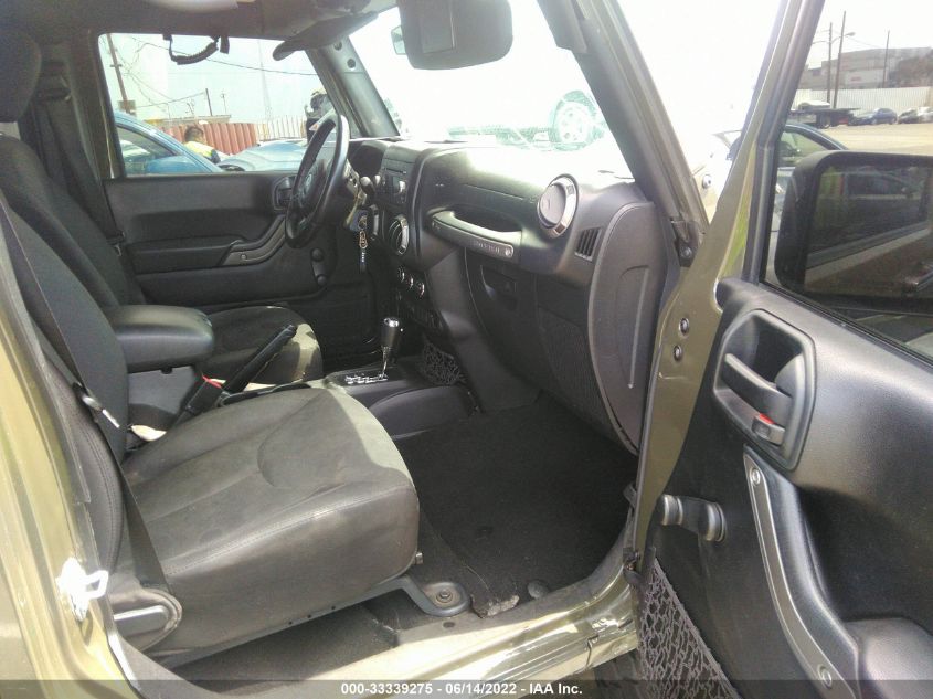 2016 JEEP WRANGLER UNLIMITED SPORT 1C4BJWDG2GL155643