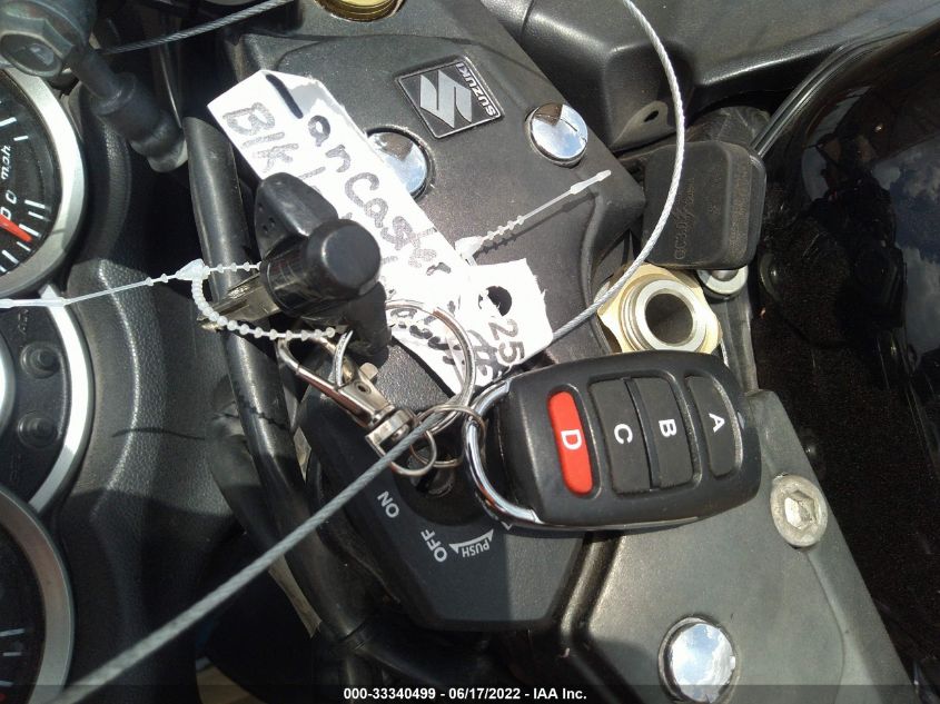 2011 SUZUKI GSX1300 R JS1GX72A3B2101270