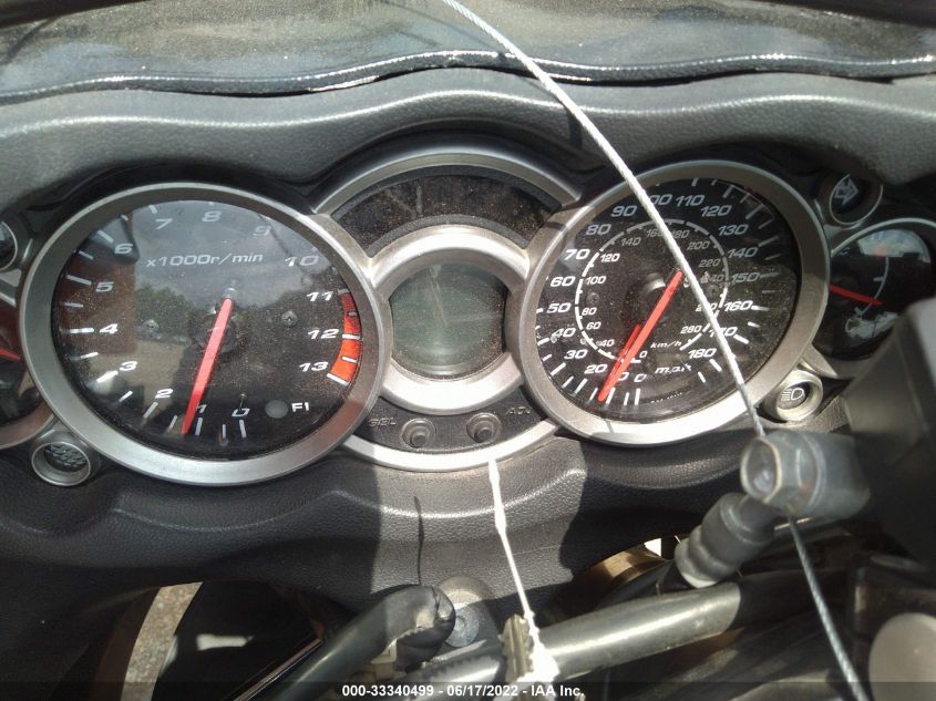 2011 SUZUKI GSX1300 R JS1GX72A3B2101270