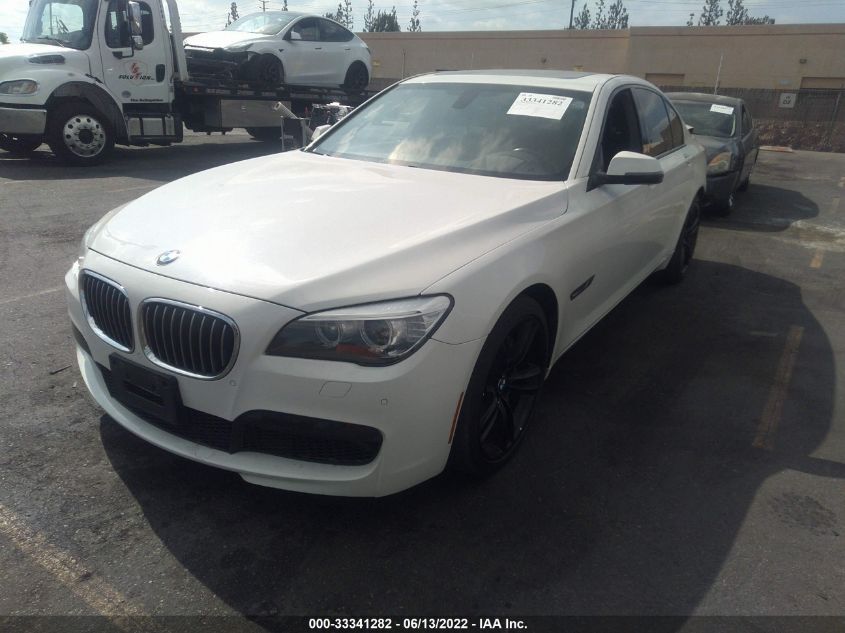 2015 BMW 7 SERIES 740I WBAYA6C57FGK16578