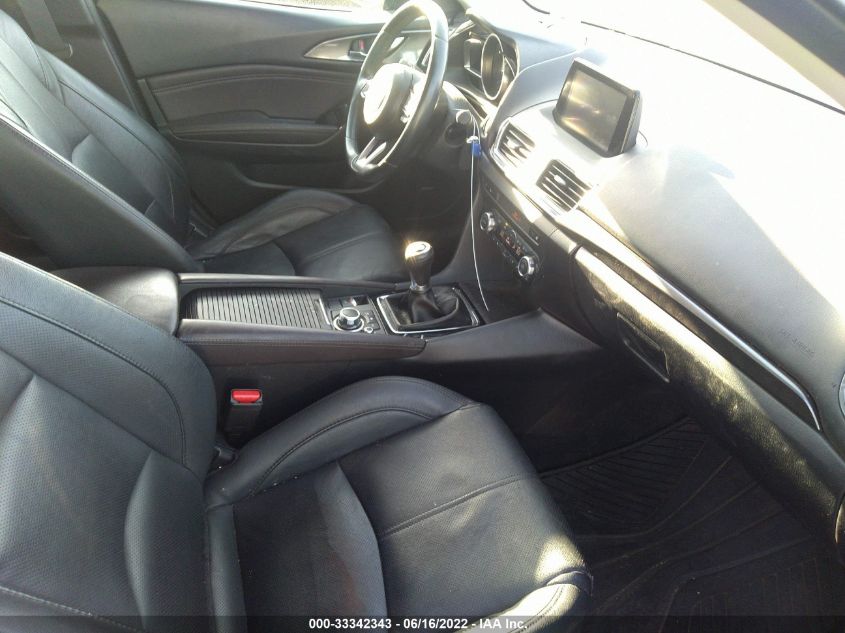 2018 MAZDA MAZDA3 5-DOOR GRAND TOURING 3MZBN1M30JM175574