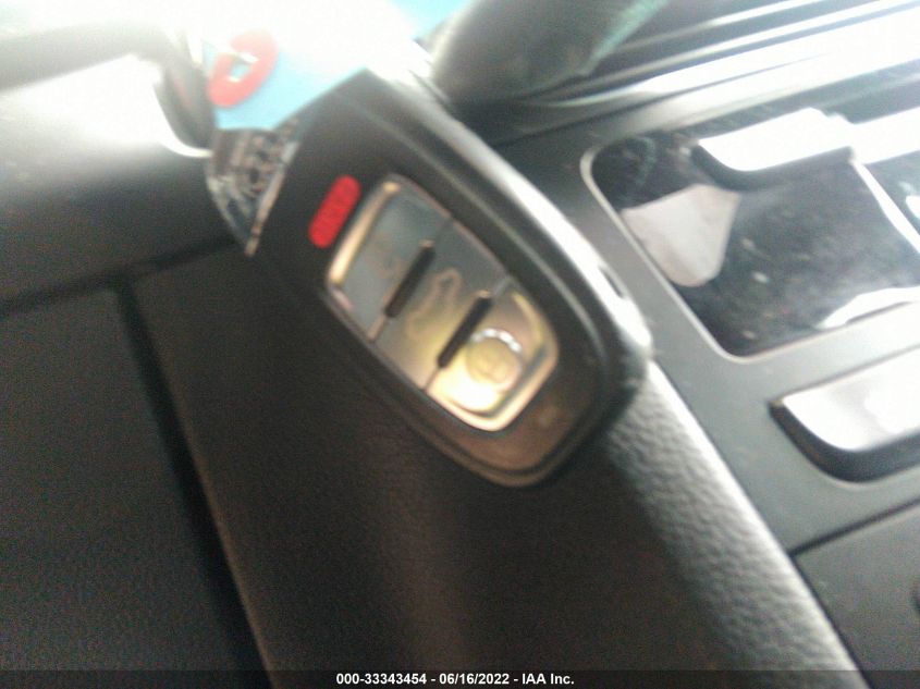 2015 AUDI A4 PREMIUM PLUS WAUFFAFL1FN032996