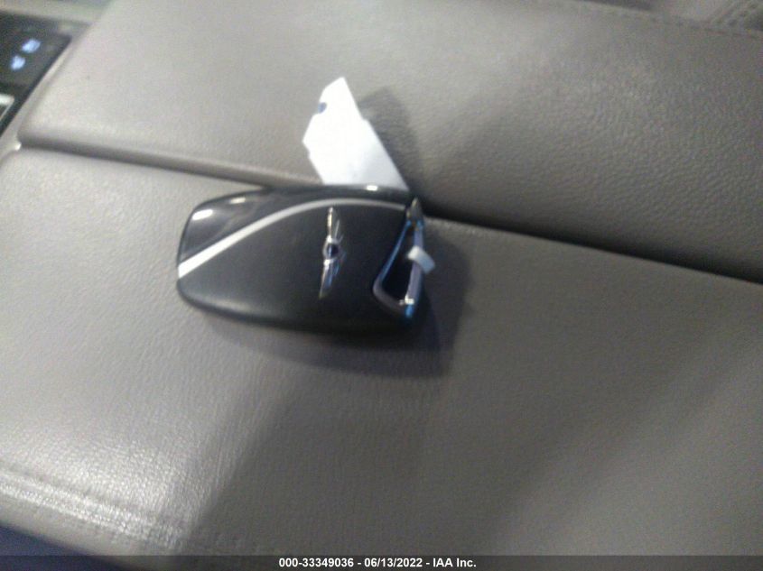 2016 HYUNDAI GENESIS 3.8L KMHGN4JE1GU116145
