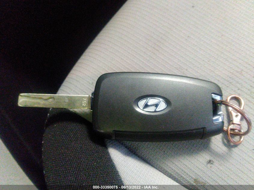 2021 HYUNDAI VENUE SEL KMHRC8A30MU102771