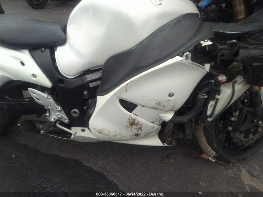 2011 SUZUKI GSX1300 R JS1GX72A2B2100515