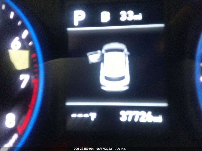 2019 HYUNDAI KONA SE KM8K1CAA4KU355047