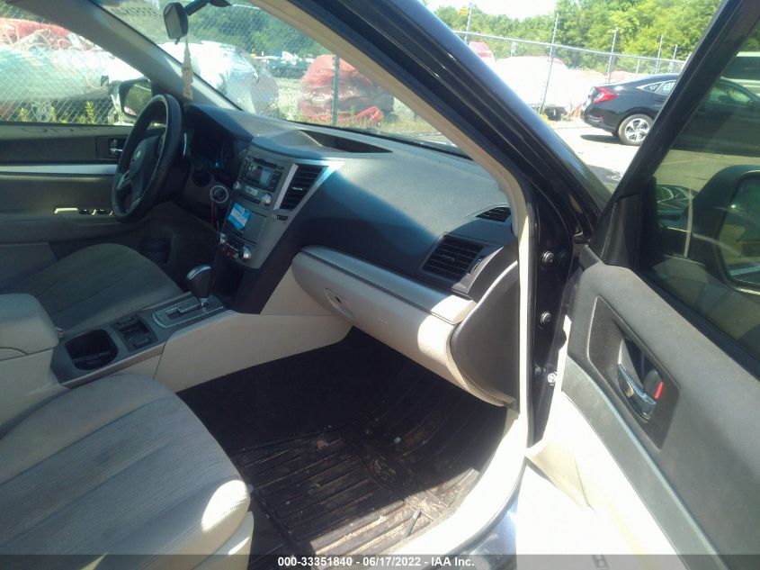 2013 SUBARU LEGACY 2.5I PREMIUM 4S3BMBC69D3021636