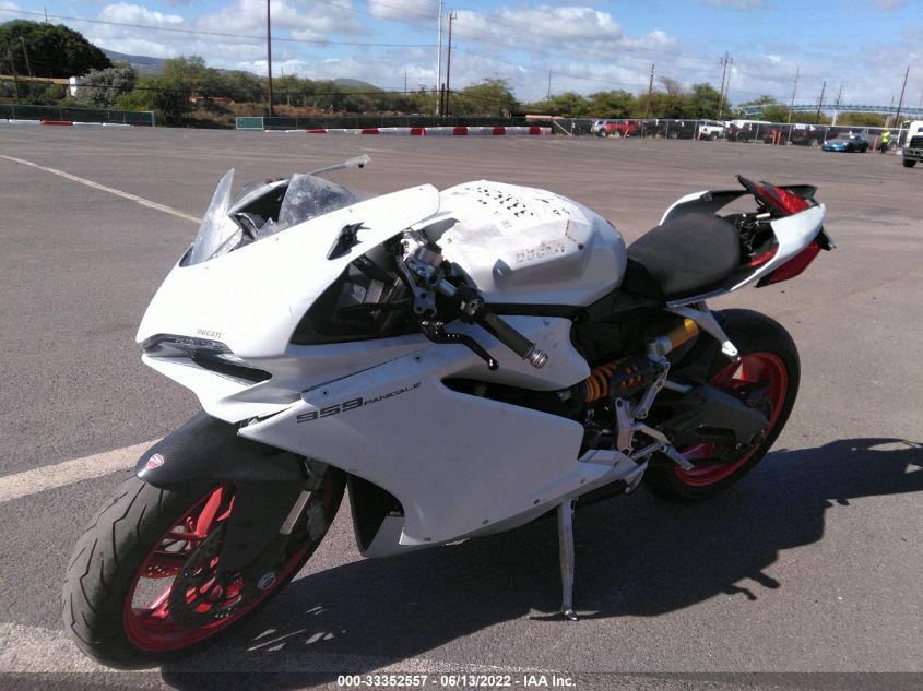 2016 DUCATI SUPERBIKE 959 PANIGALE ZDM14B1W6GB001941
