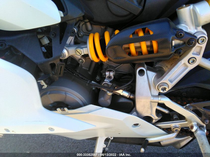 2016 DUCATI SUPERBIKE 959 PANIGALE ZDM14B1W6GB001941