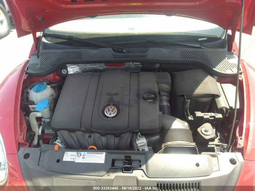 2013 VOLKSWAGEN BEETLE CONVERTIBLE 2.5L 3VW5P7AT5DM802742