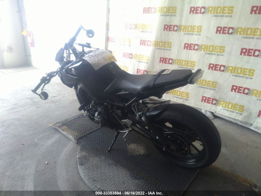 2016 YAMAHA FZ09 JYARN33E2GA010658