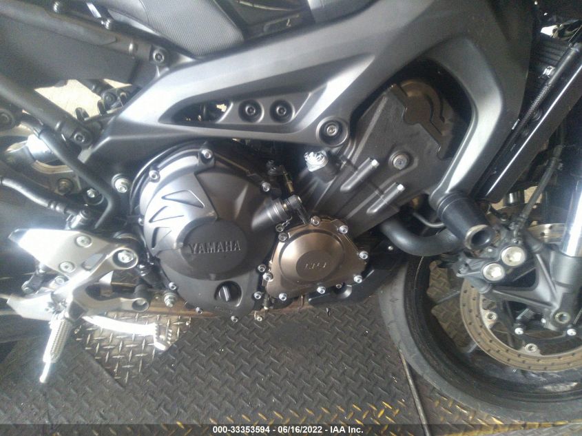 2016 YAMAHA FZ09 JYARN33E2GA010658