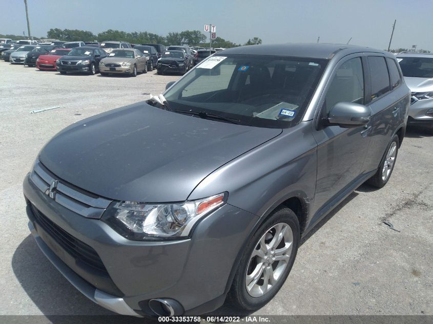 2015 MITSUBISHI OUTLANDER SE JA4AD3A30FZ007192