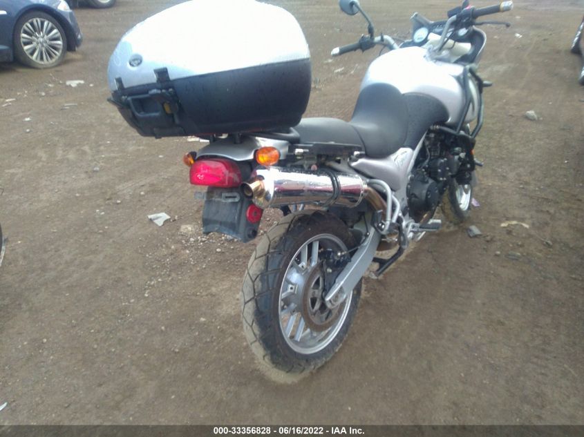 2005 TRIUMPH MOTORCYCLE TIGER SMT700FR25J205326