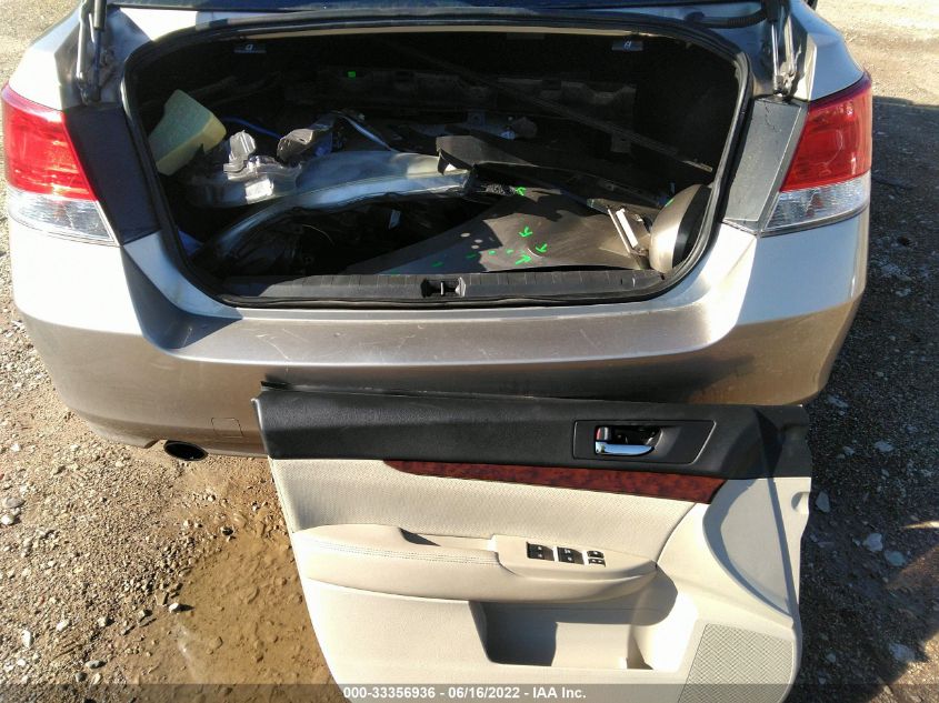 2014 SUBARU LEGACY 2.5I LIMITED 4S3BMBL67E3031633