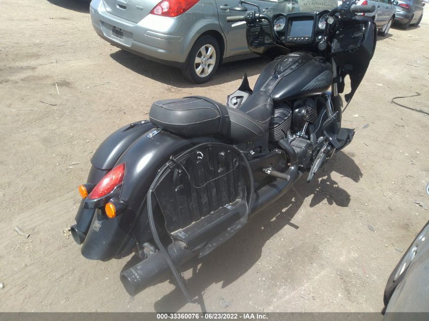 2018 INDIAN MOTORCYCLE CO. CHIEFTAIN DARK HORSE 56KTCDAA0J3358471