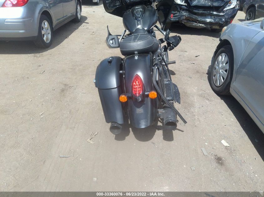 2018 INDIAN MOTORCYCLE CO. CHIEFTAIN DARK HORSE 56KTCDAA0J3358471