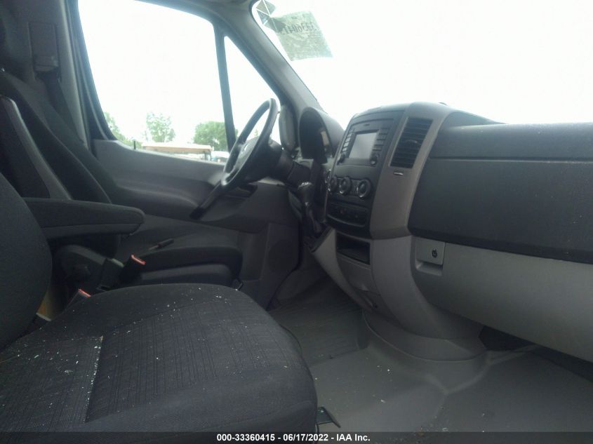 2016 MERCEDES-BENZ SPRINTER PASSENGER VANS WDZPE7DD9GP175936