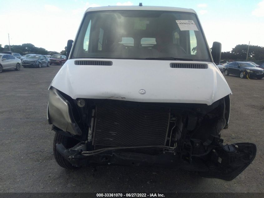 2015 MERCEDES-BENZ SPRINTER VANS WD4PE7CC1FP133788