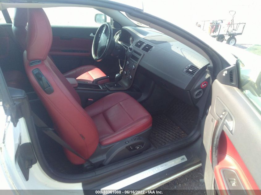 2013 VOLVO C70 T5 YV1672MC2DJ137926