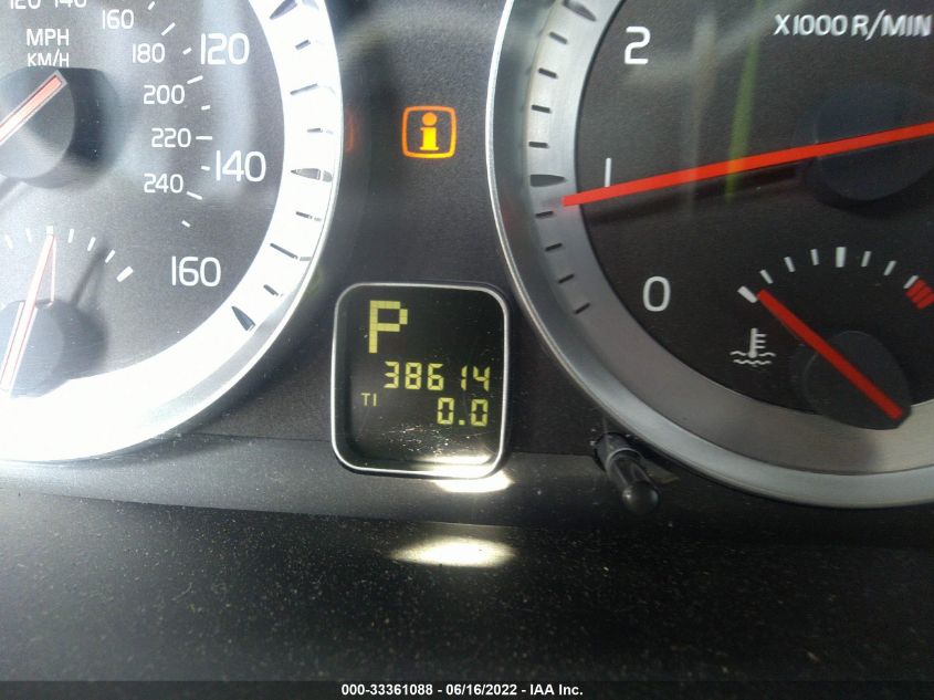 2013 VOLVO C70 T5 YV1672MC2DJ137926