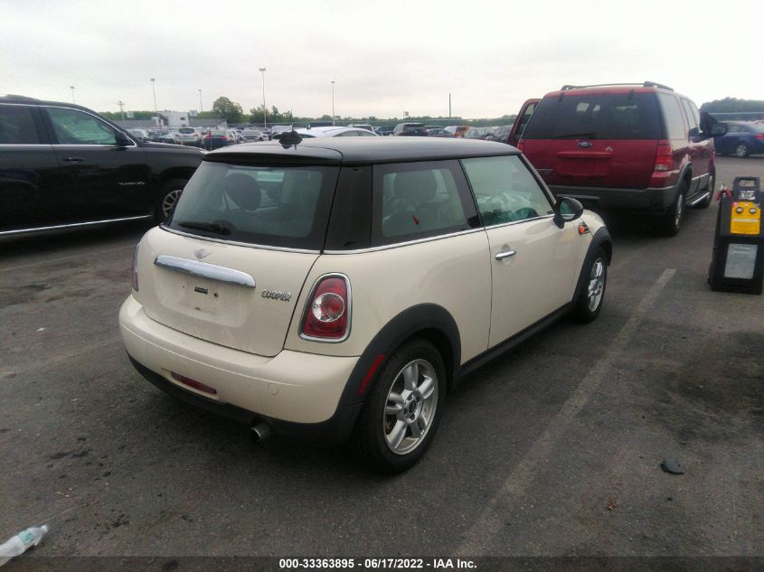 2013 MINI COOPER HARDTOP WMWSU3C51DT546832